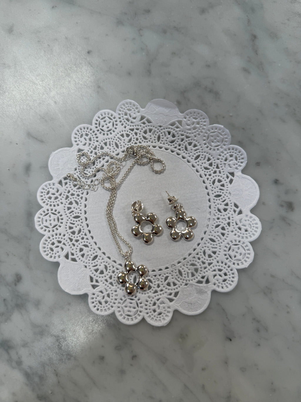 Florette Necklace - Silver