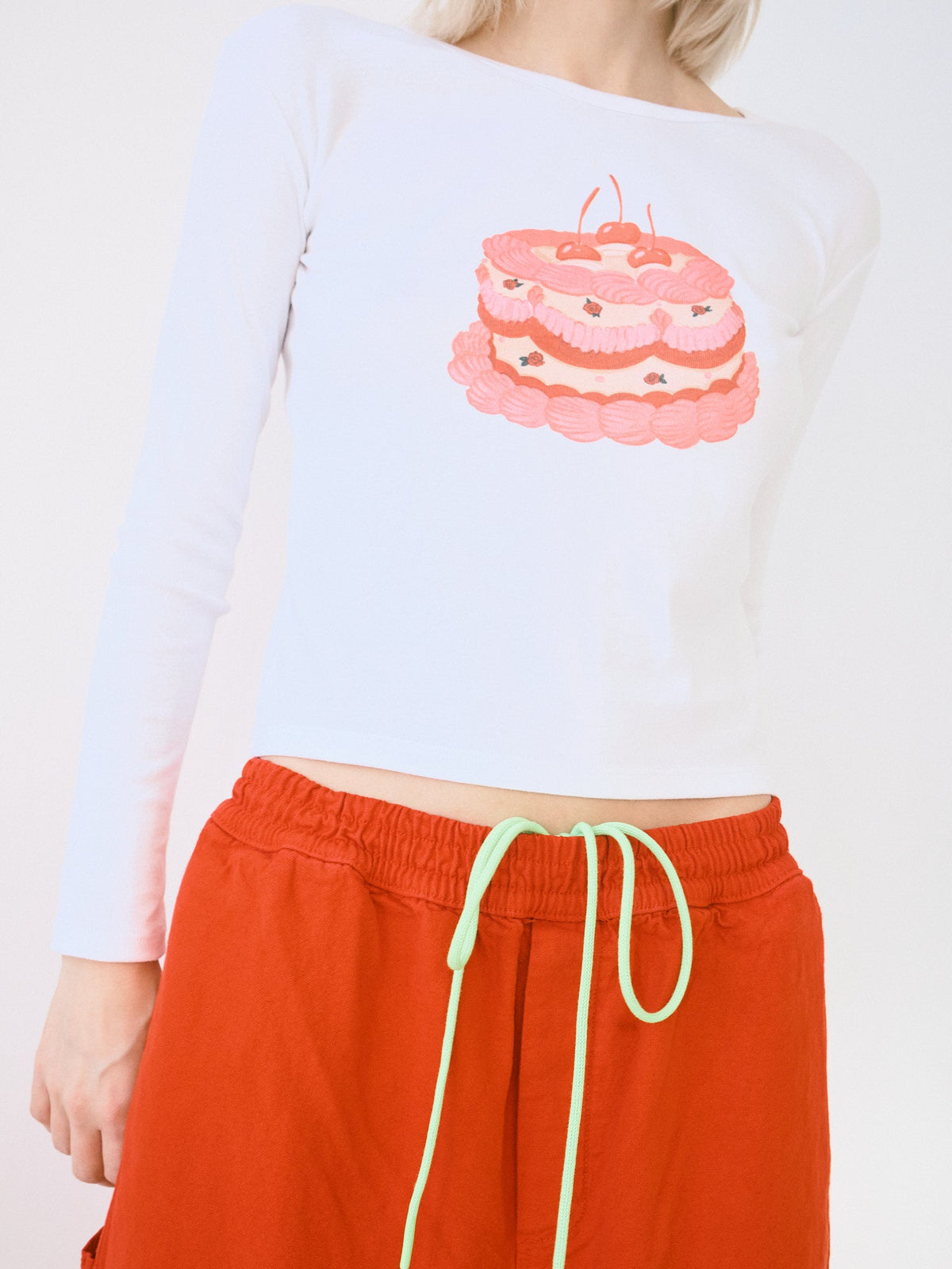 Dana Long Sleeve Tee - White/Cake