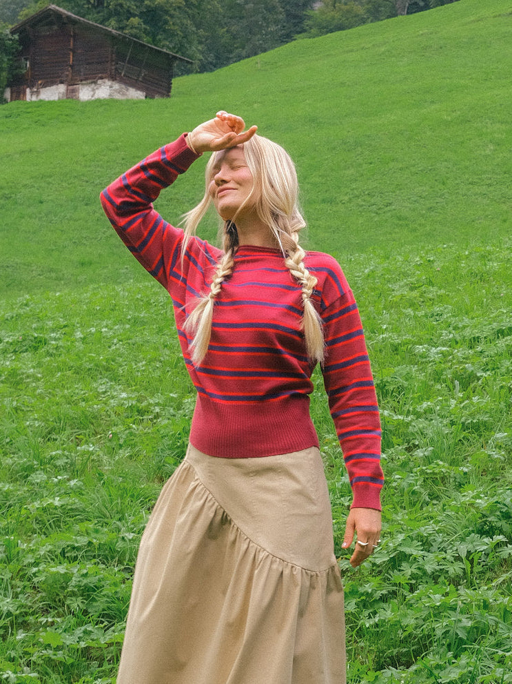 Luna Sweater - Cherry Cola