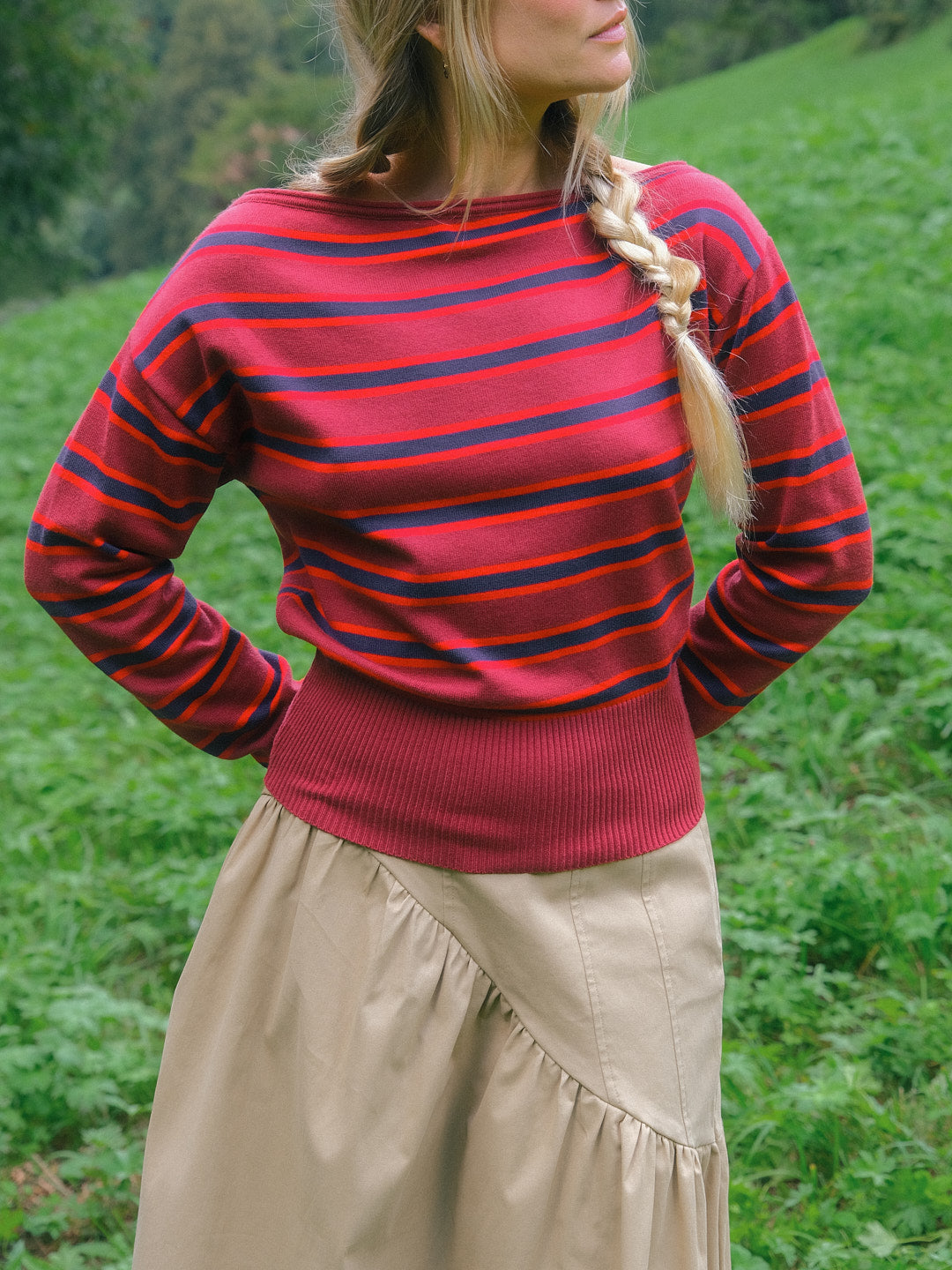 Luna Sweater - Cherry Cola
