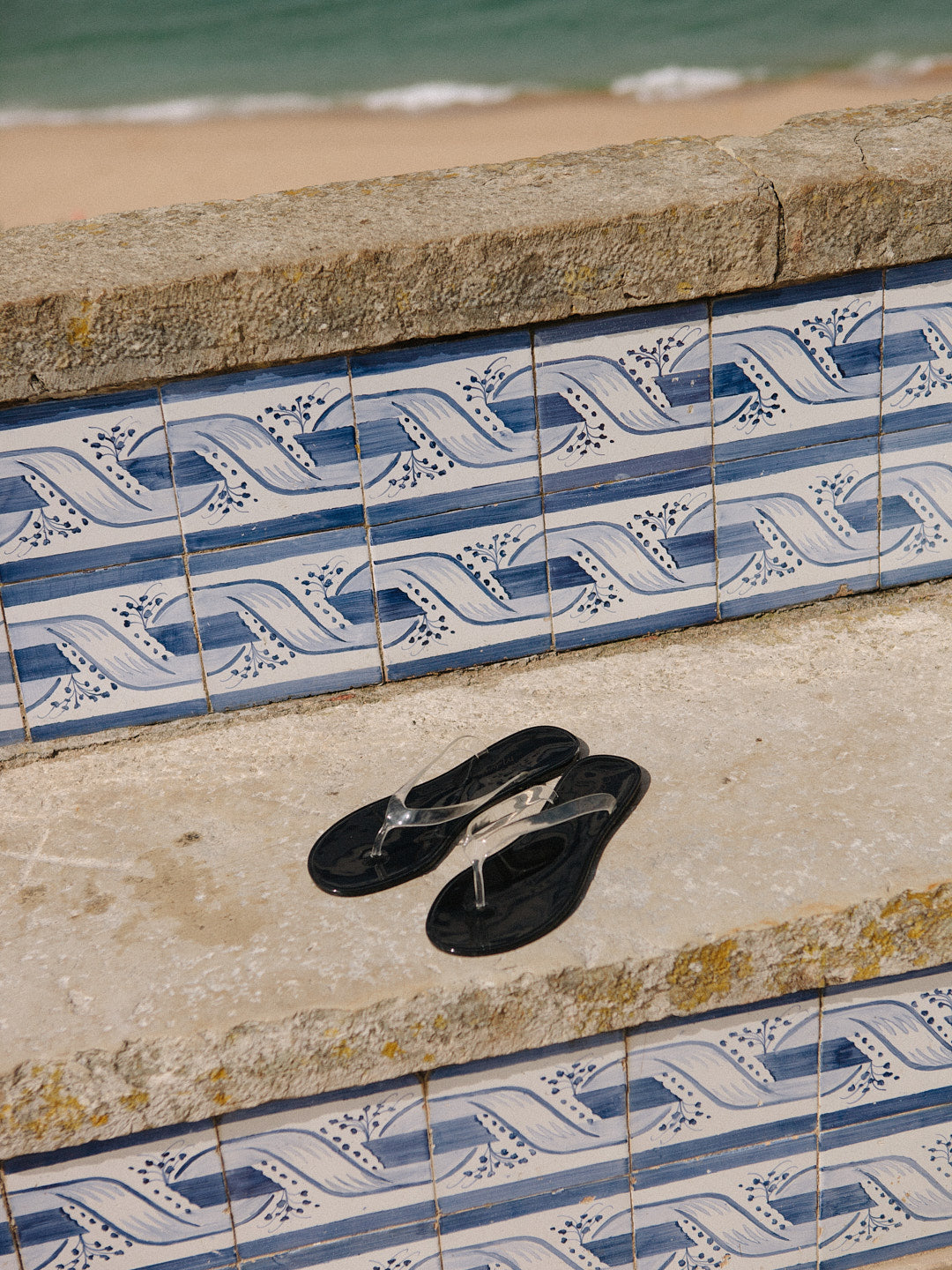 Olson Jelly Sandal - Clear/Black